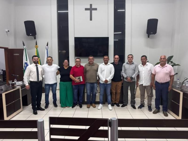 =União entre Executivo e Legislativo é destaque na sessão da Câmara de Tuneiras do Oeste